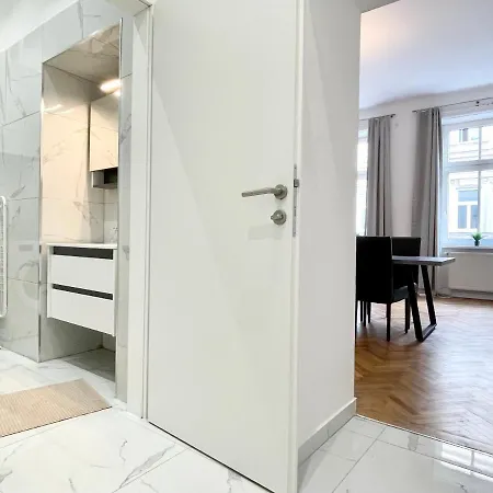 Premium Residence At Famous Vienna Kutschkermarkt Exterior foto